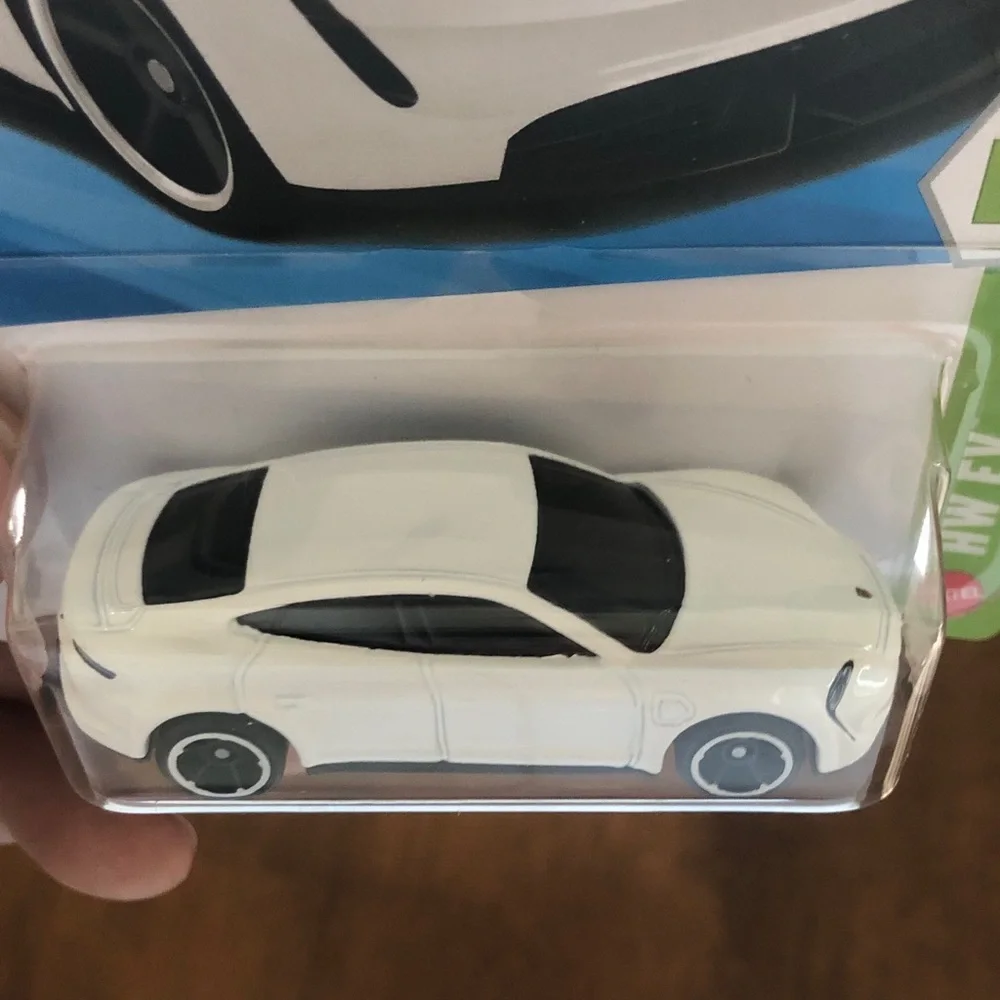 Mattel Hot Wheels White Porsche Taycan Turbo S